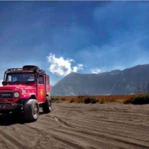Sewa Jeep - Gunung Bromo & Kaki Bukit Widodaren