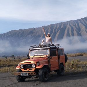 Sewa Jeep - Bromo + Mentigen/Seruni